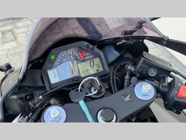 honda - cbr-600-rr