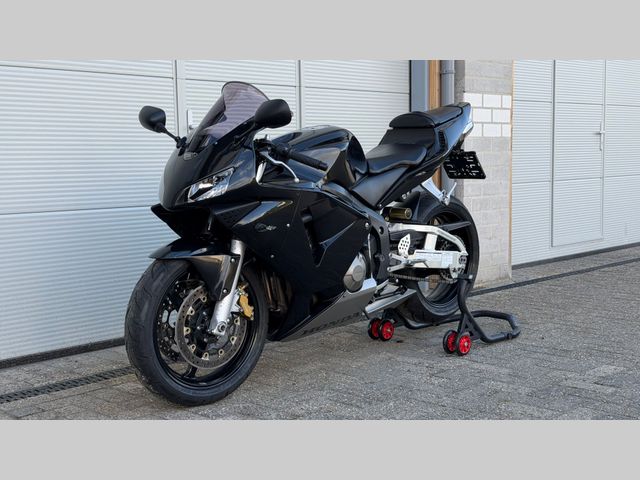 honda - cbr-600-rr