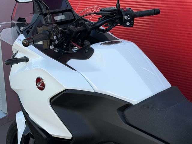 honda - nt-1100-dct