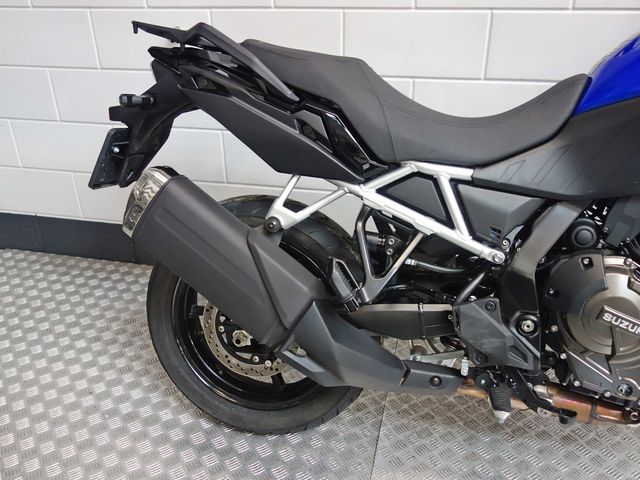 suzuki - v-strom-800