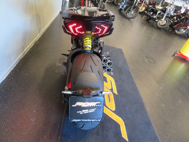 ducati - diavel-v4