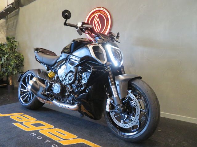 ducati - diavel-v4