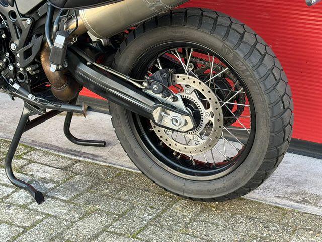 bmw - f-800-gs