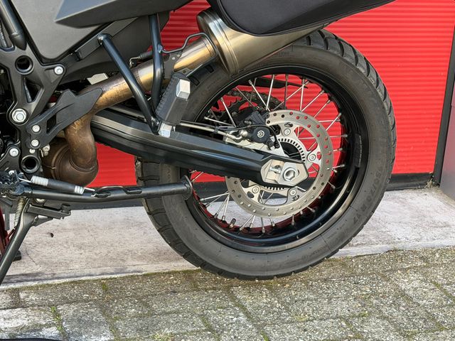 bmw - f-800-gs