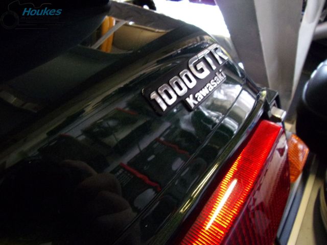 kawasaki - gtr-1000