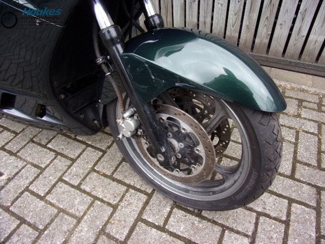 kawasaki - gtr-1000