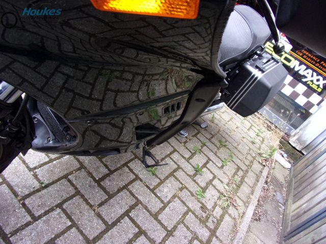 kawasaki - gtr-1000