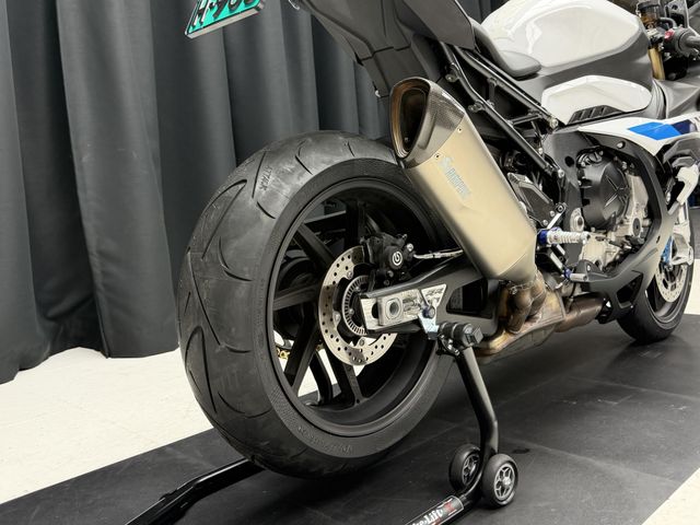 bmw - s-1000-rr
