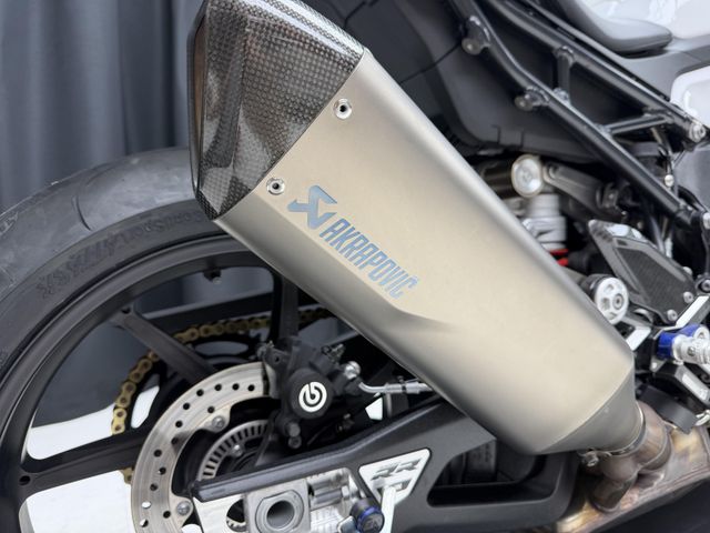 bmw - s-1000-rr