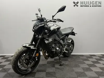 YAMAHA MT 09 ABS – foto 4