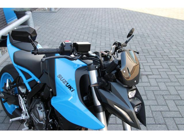suzuki - gsx-8s