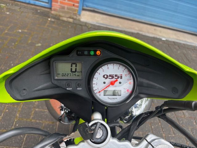 triumph - speed-triple
