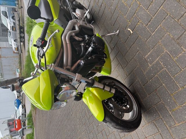 triumph - speed-triple