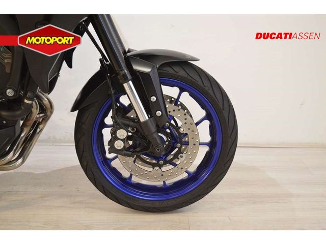 yamaha - tracer-9