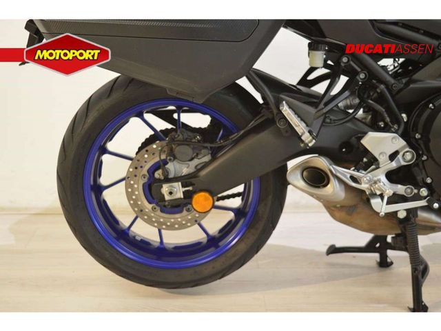 yamaha - tracer-9