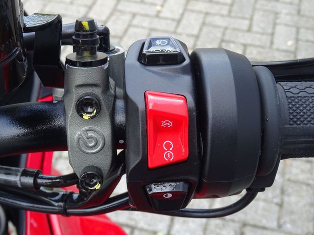 moto-guzzi - v-100-mandello