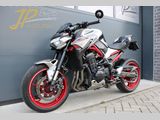 KAWASAKI Z900 PERFORMANCE