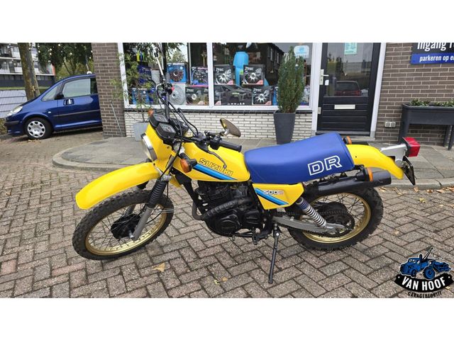 suzuki - dr-500