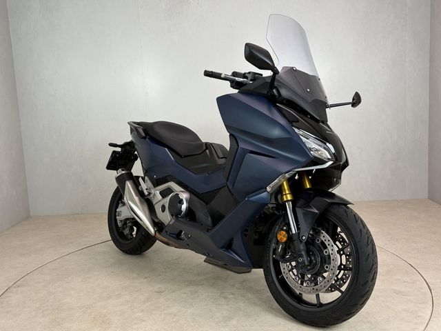 honda - forza-750