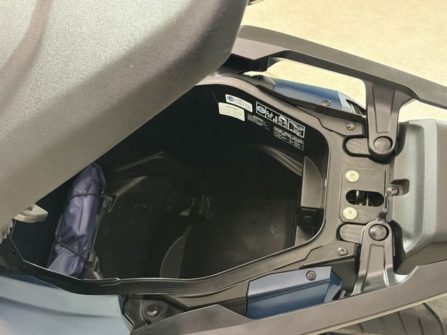 honda - forza-750