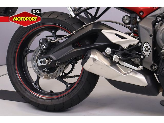 triumph - street-triple-r