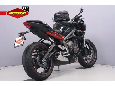 TRIUMPH STREET TRIPLE R – foto 3