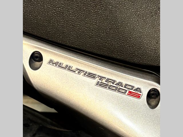 ducati - multistrada-1200-s-granturismo
