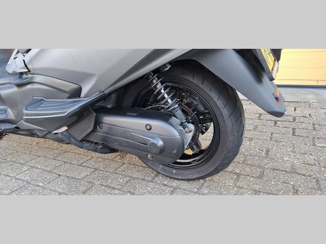 suzuki - an-650-burgman-abs