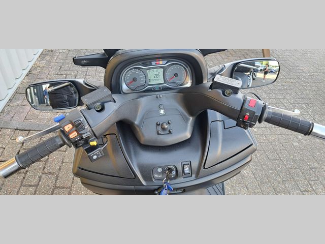 suzuki - an-650-burgman-abs