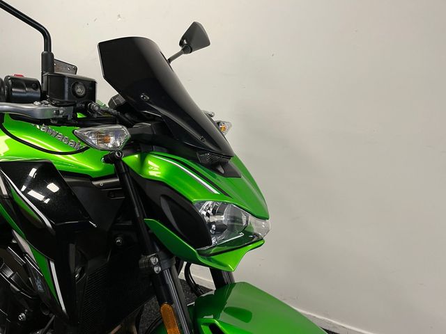 kawasaki - z900