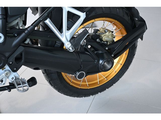 bmw - r-1250-gs-adventure
