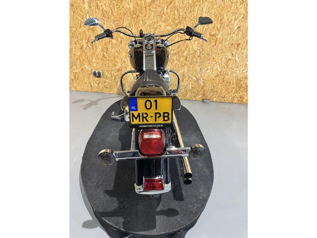 harley-davidson - heritage-softail-classic-flstc