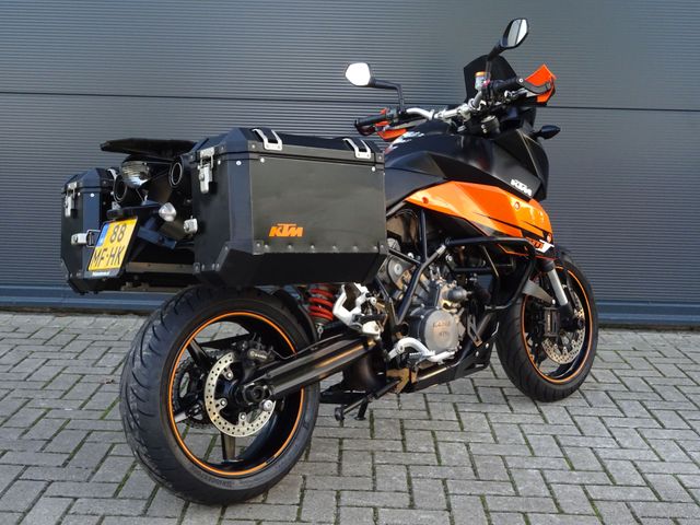 ktm - 990-supermoto-t