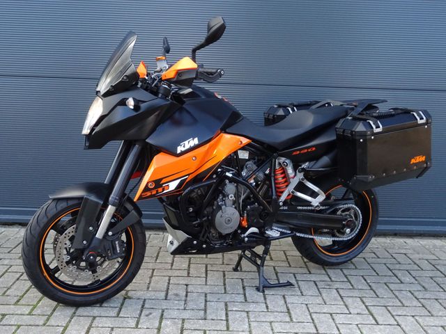 ktm - 990-supermoto-t