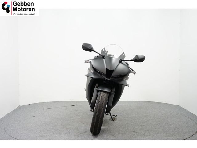 honda - cbr-600-rr