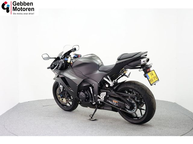 honda - cbr-600-rr