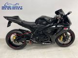 SUZUKI GSX-R 750