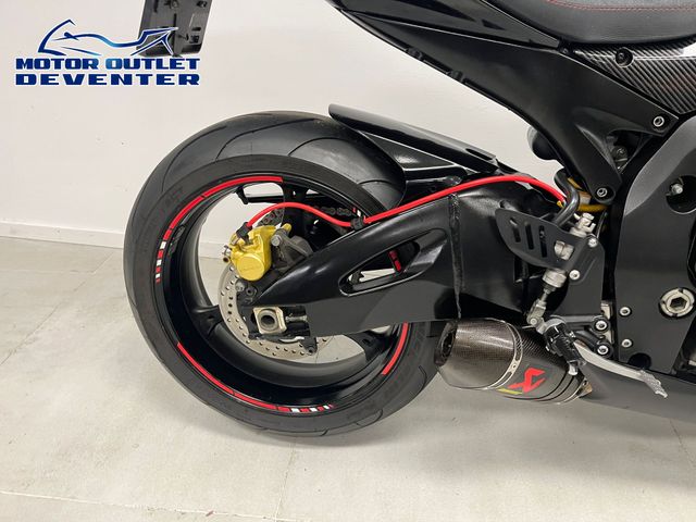suzuki - gsx-r-750