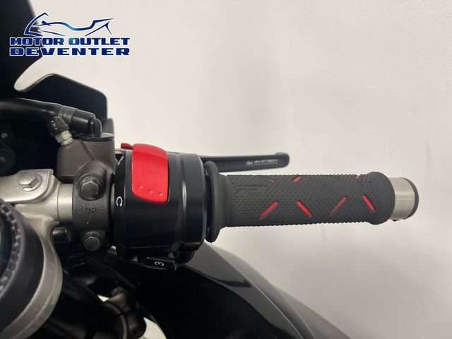 suzuki - gsx-r-750