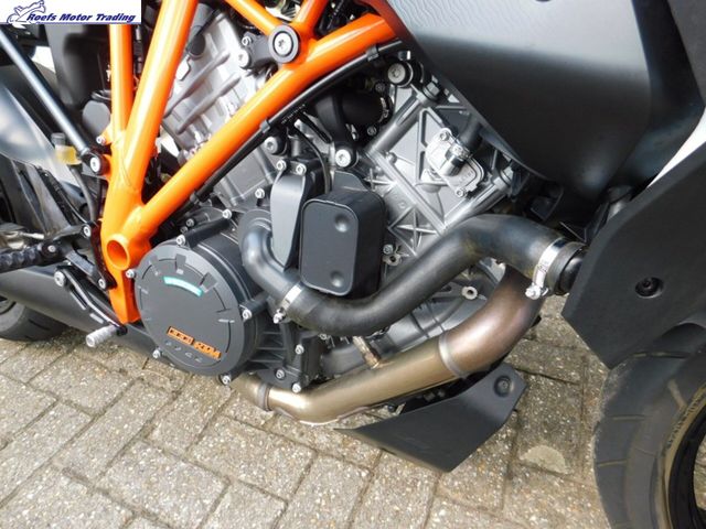 ktm - 1290-super-duke-gt