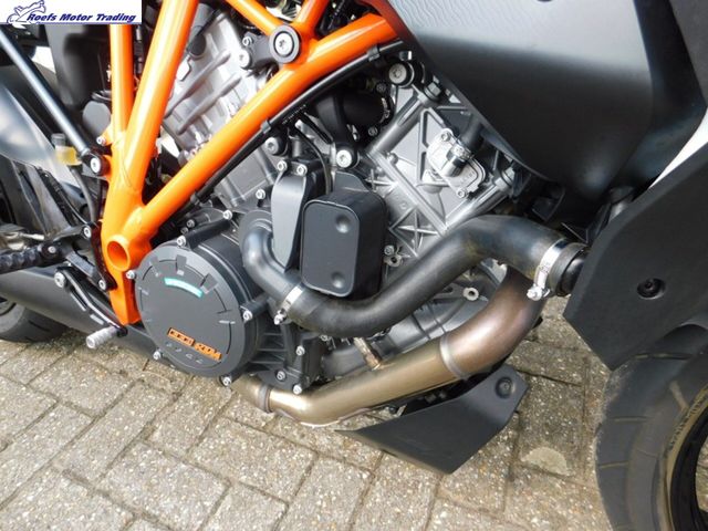 ktm - 1290-super-duke-gt