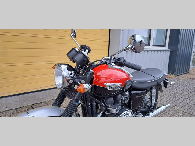 triumph - bonneville