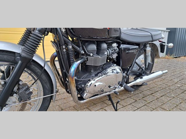 triumph - bonneville