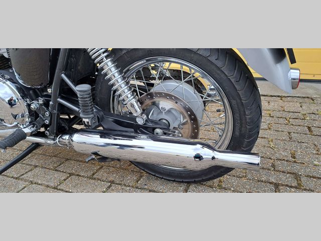 triumph - bonneville