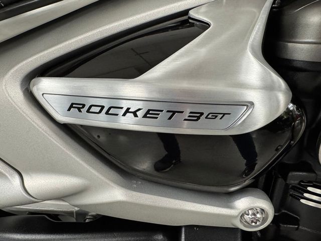 triumph - rocket-3-gt