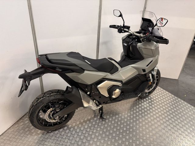 honda - x-adv