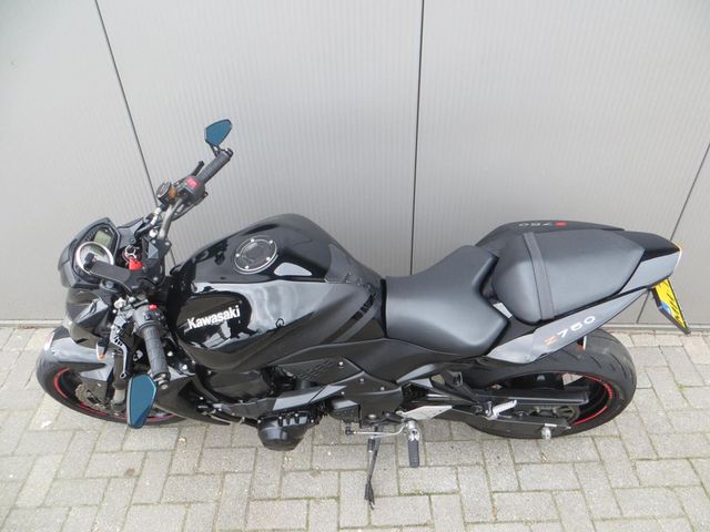 kawasaki - z-750