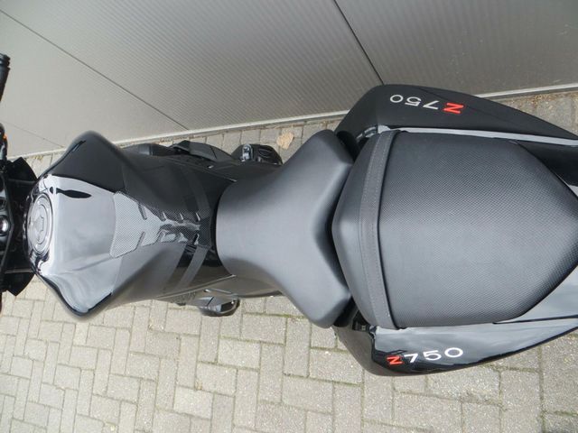 kawasaki - z-750