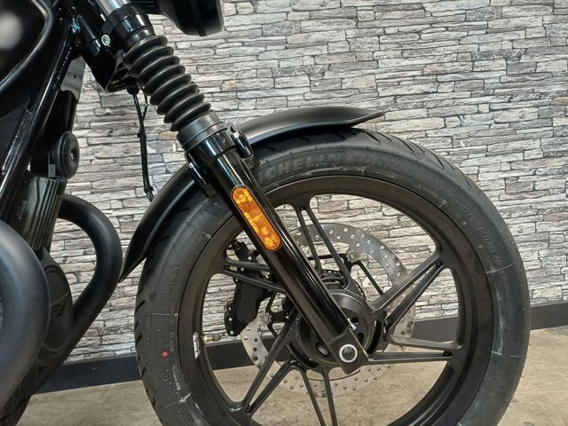 moto-guzzi - v-7-stone