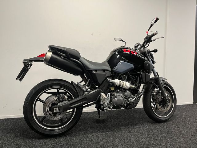 yamaha - mt-03